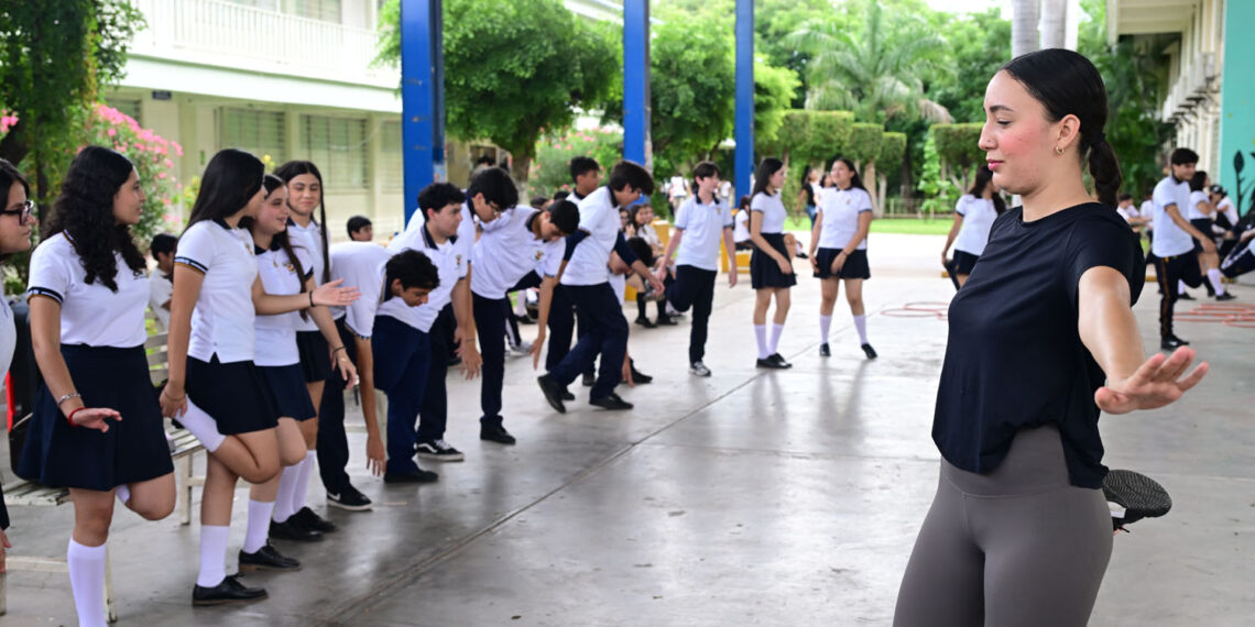 A través de Bienestar Universitario, impulsa la UAS dinámicas deportivas y de integración en la Preparatoria Emiliano Zapata para reforzar el trabajo en equipo y los valores humanos