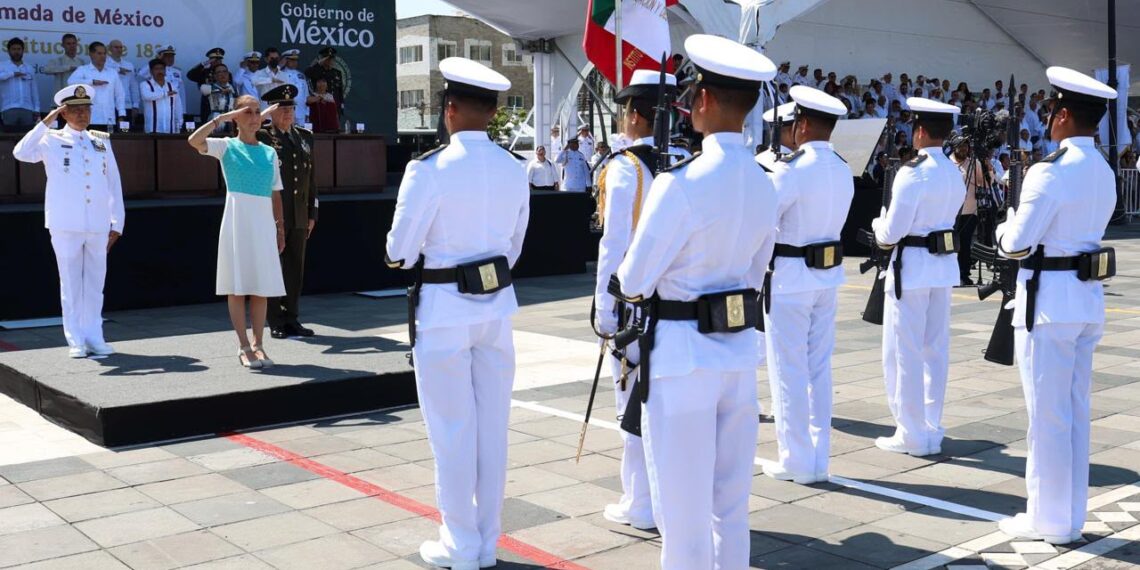 Gracias por defender nuestra soberanía: Presidenta Claudia Sheinbaum desde el puerto de Veracruz en el 205 aniversario de la Armada de México y a 202 años de la constitución de 1824