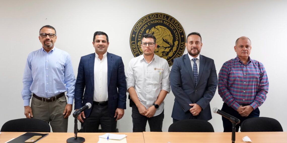 Analiza Comisión de Comunicaciones y Obras Públicas áreas de oportunidad para fortalecer la legislación estatal