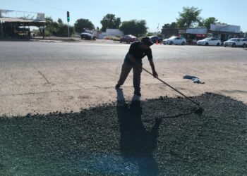 COMUN atiende 110 baches en una jornada y proyecta incrementar trabajos en vialidades de Los Mochis