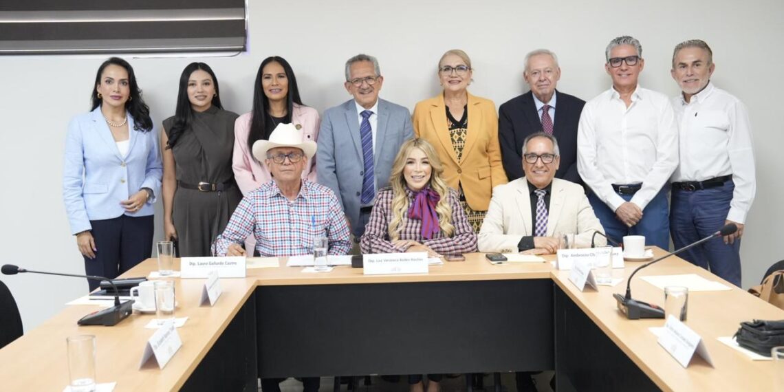 Analizan Comisiones Unidas de Turismo y de Hacienda Pública y Administración del Congreso propuestas para fortalecer al sector turístico de Sinaloa