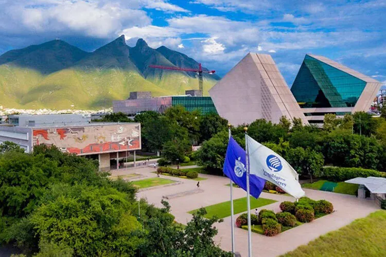 Tec de Monterrey es la universidad número uno de México por octavo año consecutivo, según QS